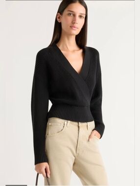 Modern Citizen Maren Cropped V Neck Sweater In Black Size Medium